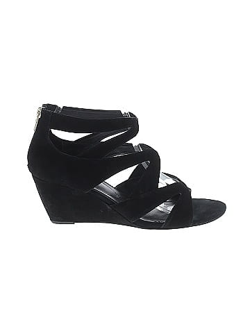 Isola Wedges (view 1)