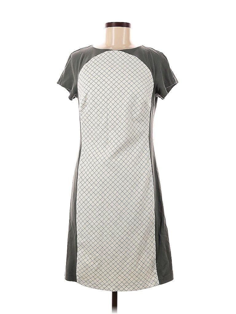 Click to view more detailed imagery on our partner's website Pre-owned Ivanka Trump Casual Dress In Gray