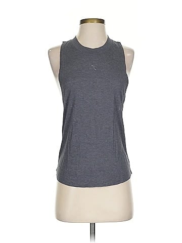 Alo Yoga Sleeveless T-Shirt (view 1)