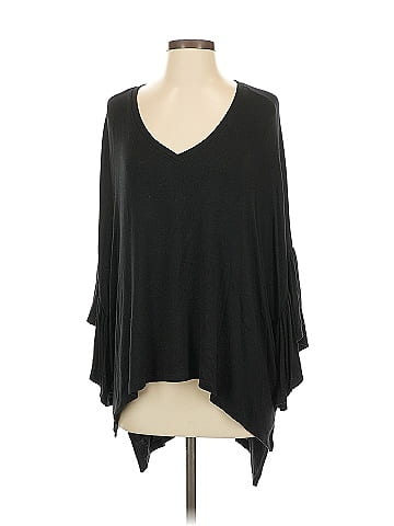 Akemi + Kin 3/4 Sleeve T-Shirt (view 1)