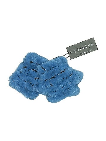 Jocelyn Mittens (view 1)