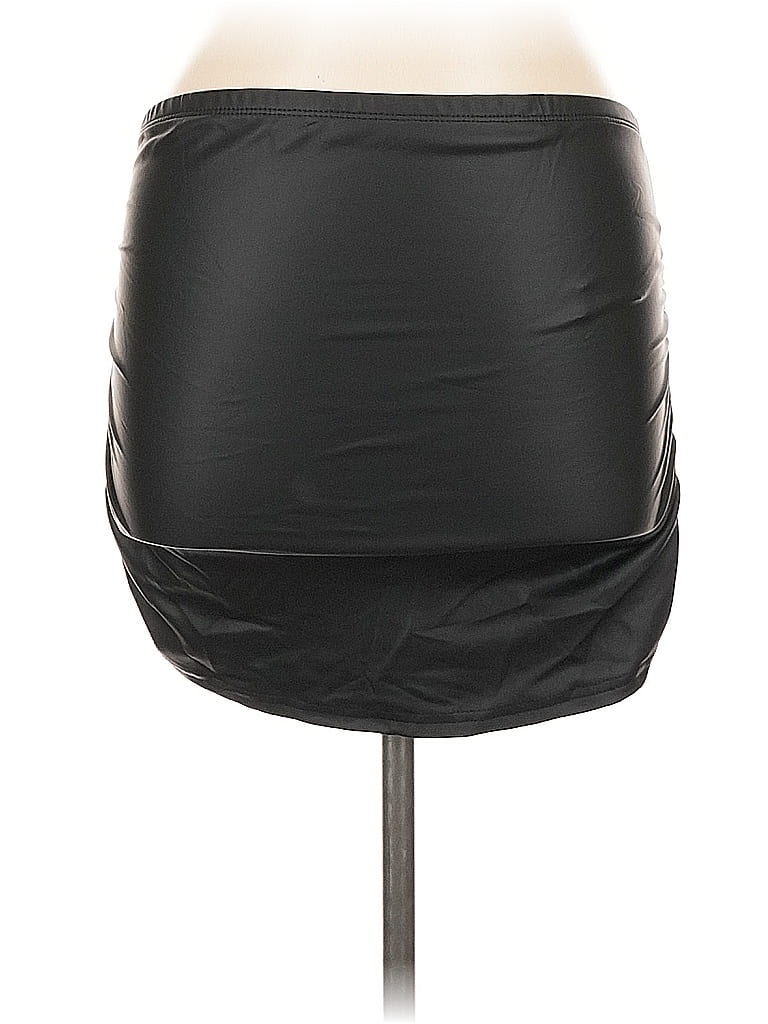 Pre-owned Shein Curve Faux Leather Skirt In Black