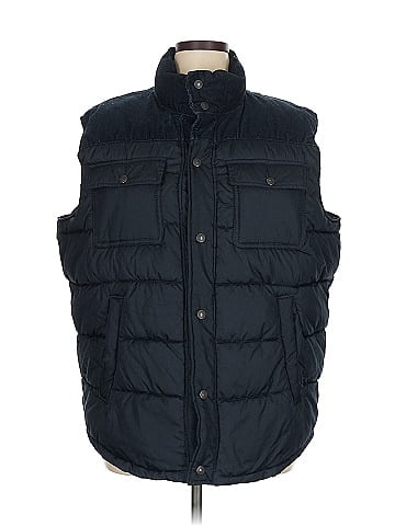 Gap Outlet Vest (view 1)