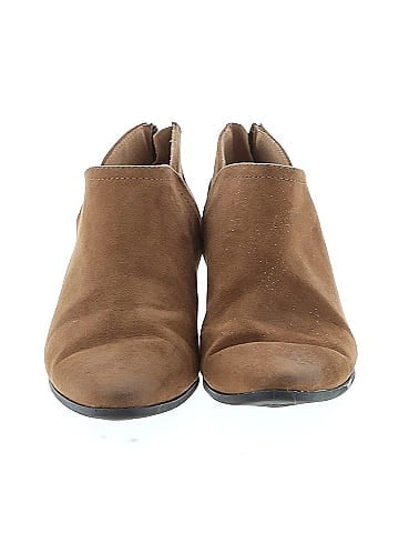 Qupid Ankle Boots (view 2)