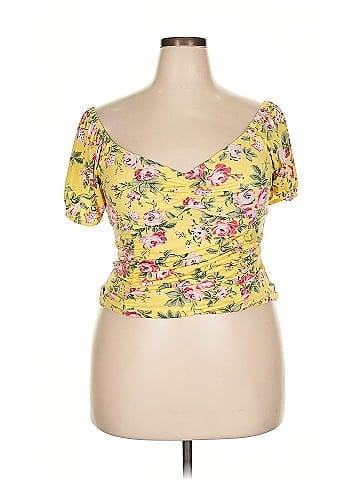 Ambiance Short Sleeve Top (view 1)