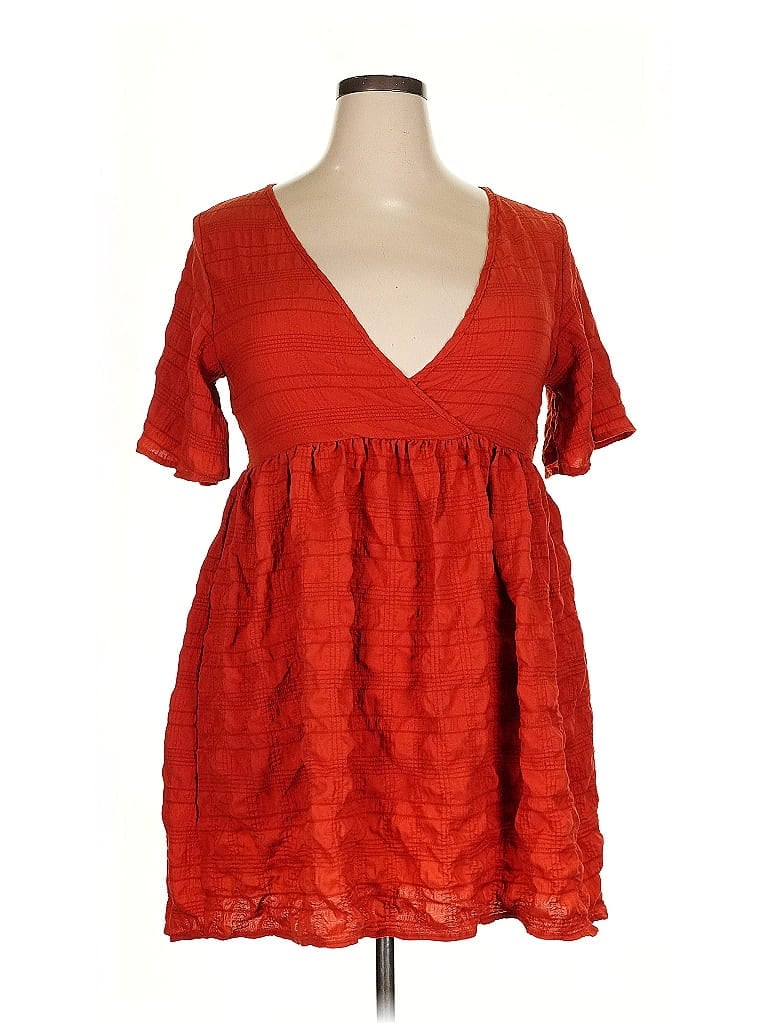 Click to view more detailed imagery on our partner's website Pre-owned Nordstrom Rack Casual Dress In Red