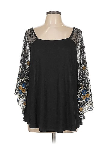 Akemi + Kin 3/4 Sleeve Blouse (view 1)