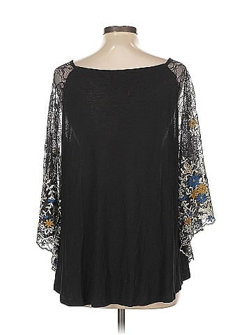 Akemi + Kin 3/4 Sleeve Blouse (view 2)