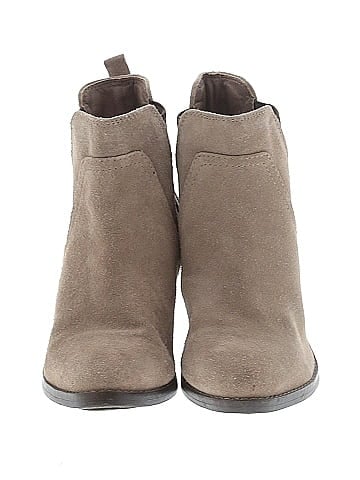 White Mountain Ankle Boots (view 2)