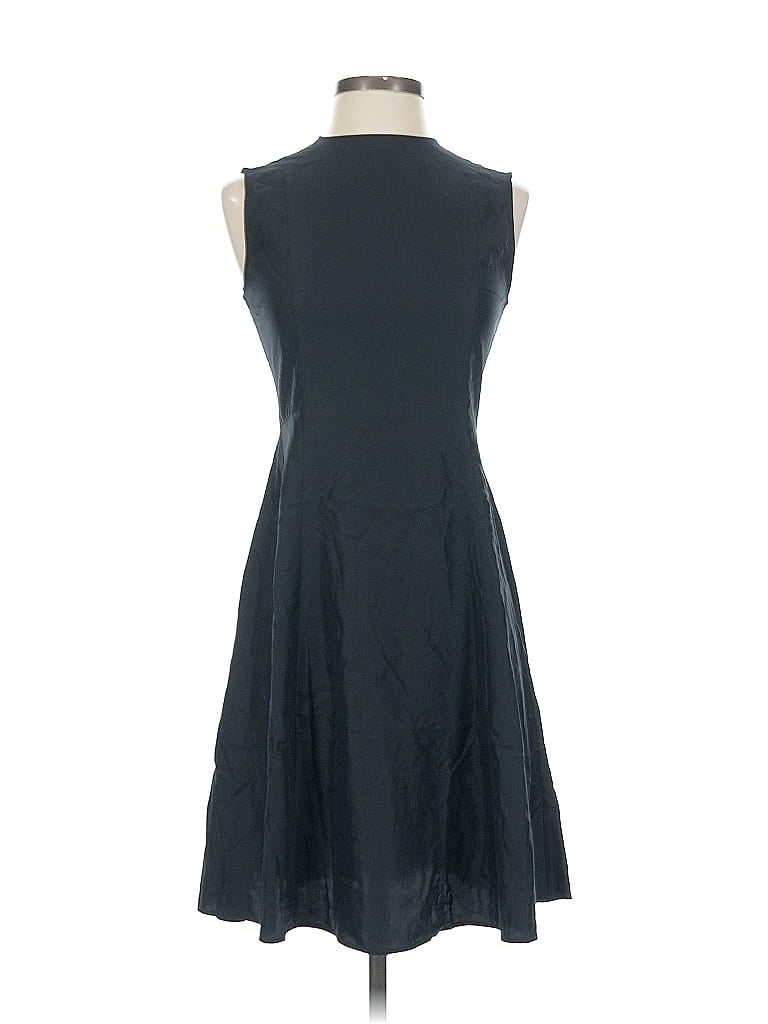 Click to view more detailed imagery on our partner's website Pre-owned Uniqlo Cocktail Dress In Black