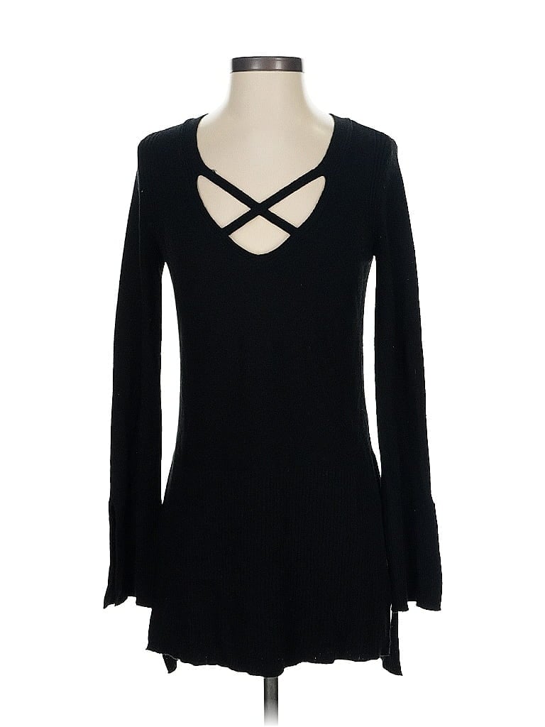 Pre-owned Free People Pullover Sweater In Black