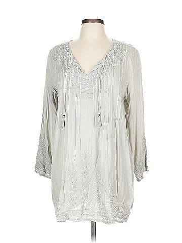 Solitaire 3/4 Sleeve Blouse (view 1)