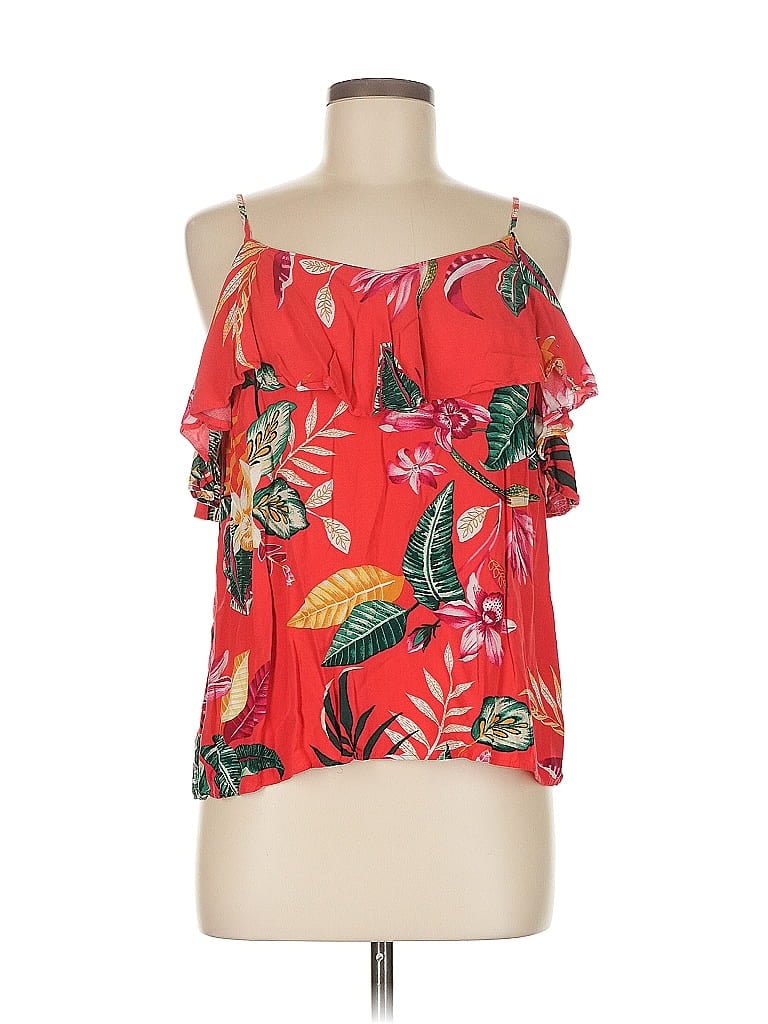 Click to view more detailed imagery on our partner's website Pre-owned Old Navy Sleeveless Blouse In Red