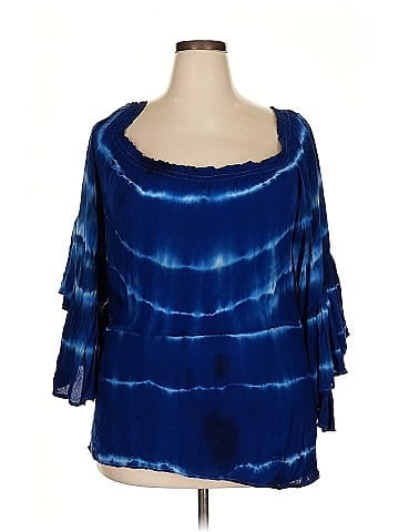 Elan 3/4 Sleeve Blouse (view 1)
