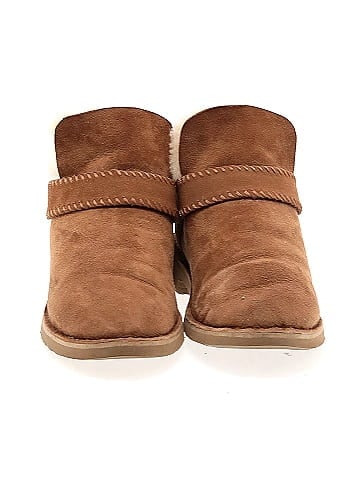 Ugg Australia Ankle Boots (view 2)