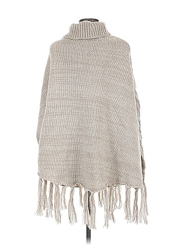 TU Poncho (view 2)
