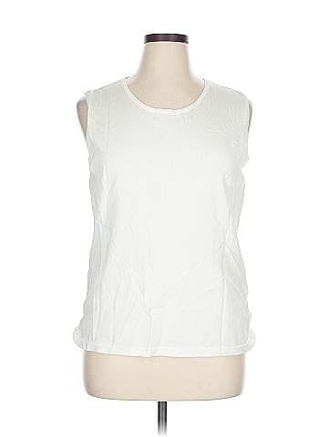 Jones Studio Sweater Vest (view 1)
