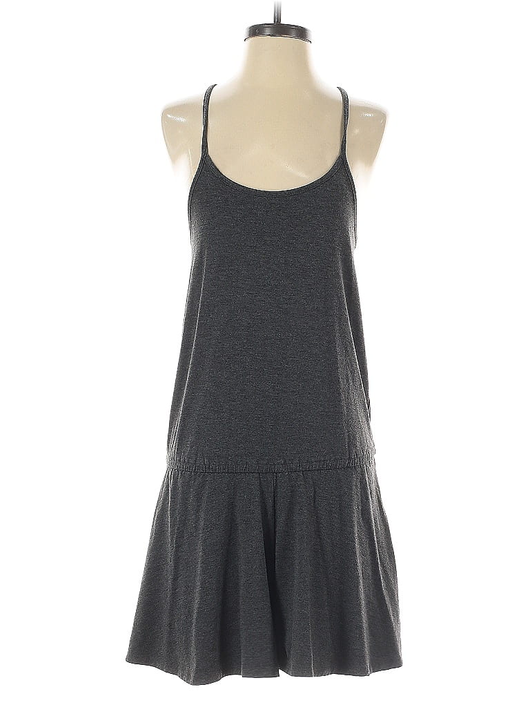 Pre-owned Gap Outlet Romper In Gray