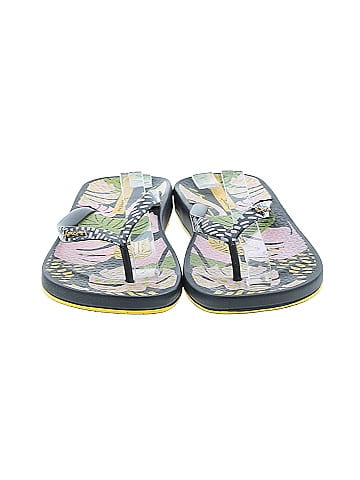 IPanema Flip Flops (view 2)