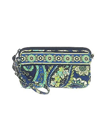 Unbranded Wristlet (view 1)