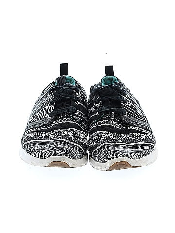 TOMS Sneakers (view 2)