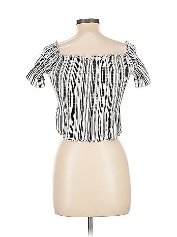 Kendall & Kylie Short Sleeve Top (view 2)
