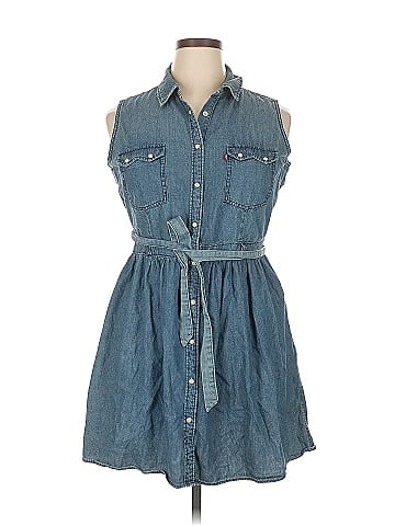Levi's Casual Dress (view 1)
