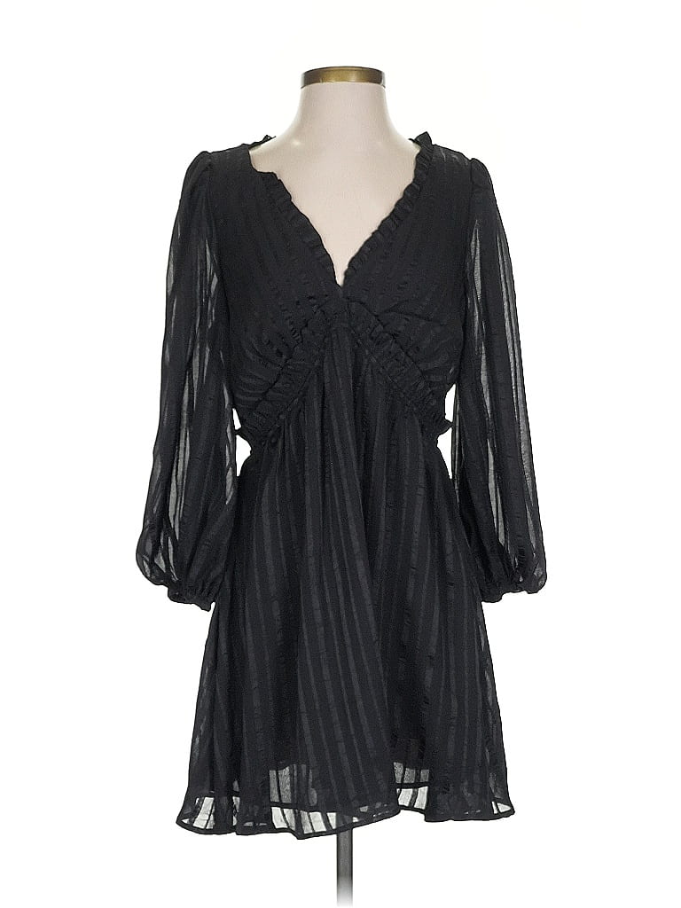 Click to view more detailed imagery on our partner's website Pre-owned Lulus Casual Dress In Black