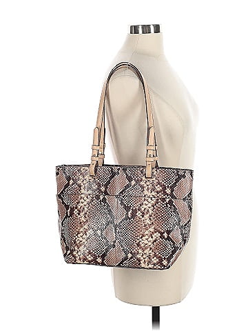 MICHAEL Michael Kors Leather Shoulder Bag (view 2)