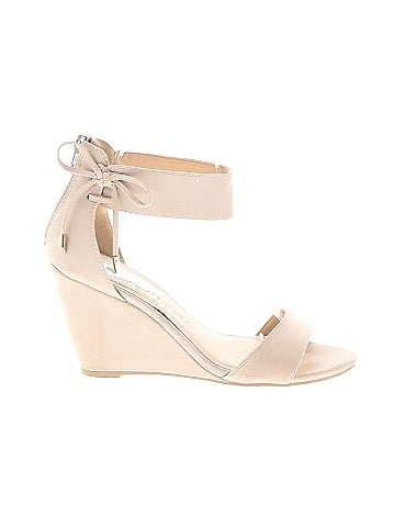 Chinese Laundry Wedges (view 1)