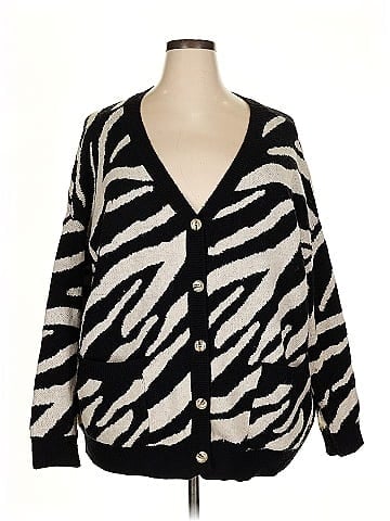 Lularoe Cardigan (view 1)