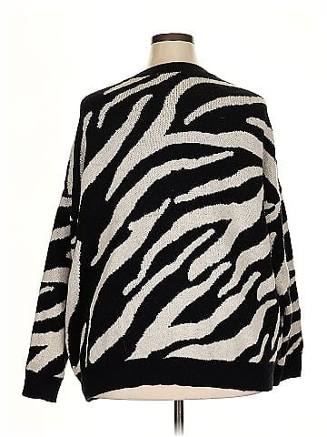 Lularoe Cardigan (view 2)