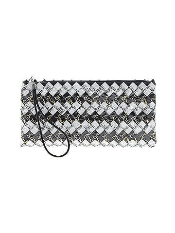 Unbranded Wristlet (view 1)