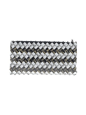 Unbranded Wristlet (view 2)