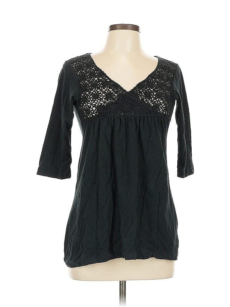 Click to view more detailed imagery on our partner's website Pre-owned Urban Outfitters 3/4 Sleeve T-shirt In Black