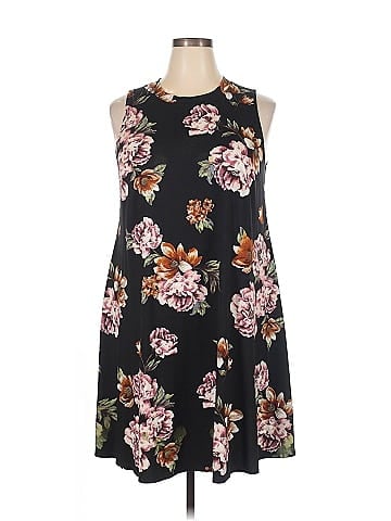 Fortune + Ivy Casual Dress (view 1)