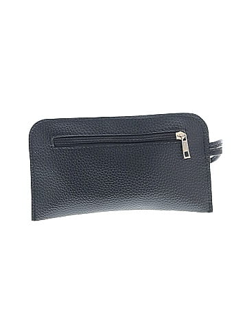 Unbranded Wristlet (view 1)