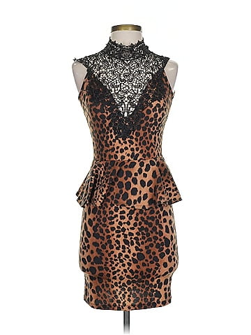 Rhapsodielle Women’s Clothing On Sale Up To 90% Off Retail | ThredUp