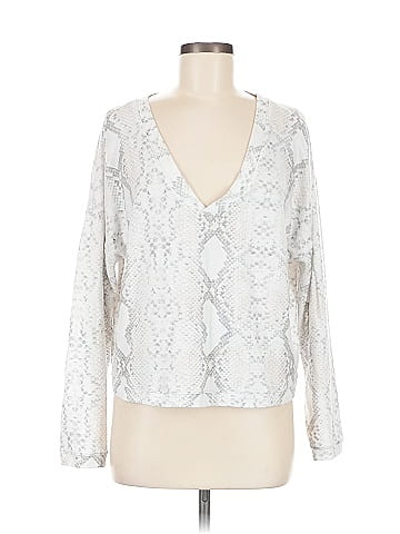 Onzie Long Sleeve Blouse (view 1)