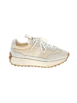 VEJA 100% Leather Ivory White Sneakers Size 7