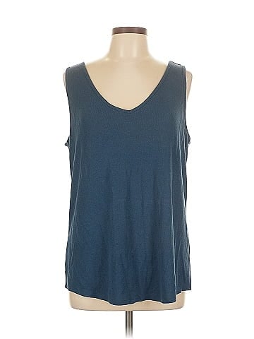 H By Halston Sleeveless T-Shirt (view 1)