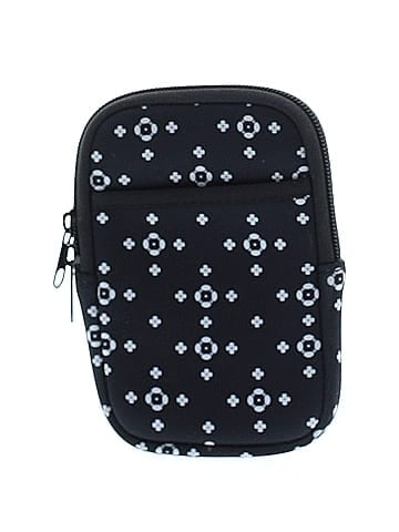 Unbranded Wristlet (view 1)