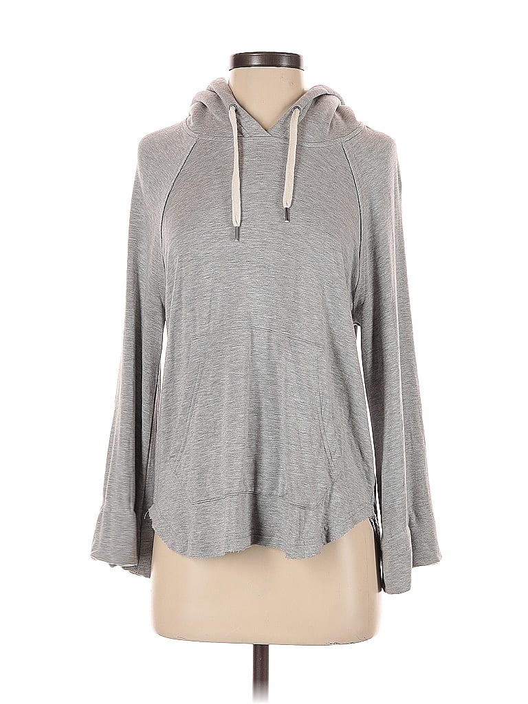 Click to view more detailed imagery on our partner's website Pre-owned Splendid Pullover Sweater In Gray