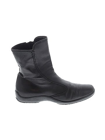 Attilio Giusti Leombruni Ankle Boots (view 1)
