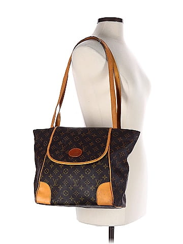 Louis Louise Shoulder Bag (view 2)