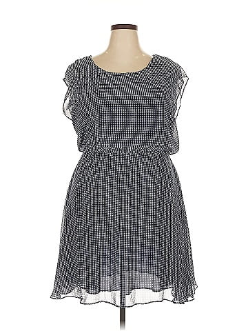 Gap Outlet Casual Dress (view 1)