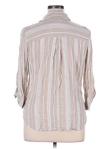 Fortune + Ivy 3/4 Sleeve Button-Down Shirt (view 2)