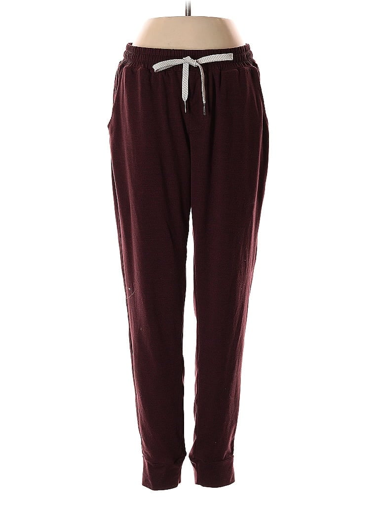 Click to view more detailed imagery on our partner's website Pre-owned True Classic Casual Pants In Burgundy