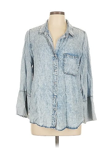 Velvet Heart 3/4 Sleeve Button-Down Shirt (view 1)
