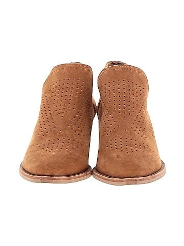 Gianni Bini Ankle Boots (view 2)